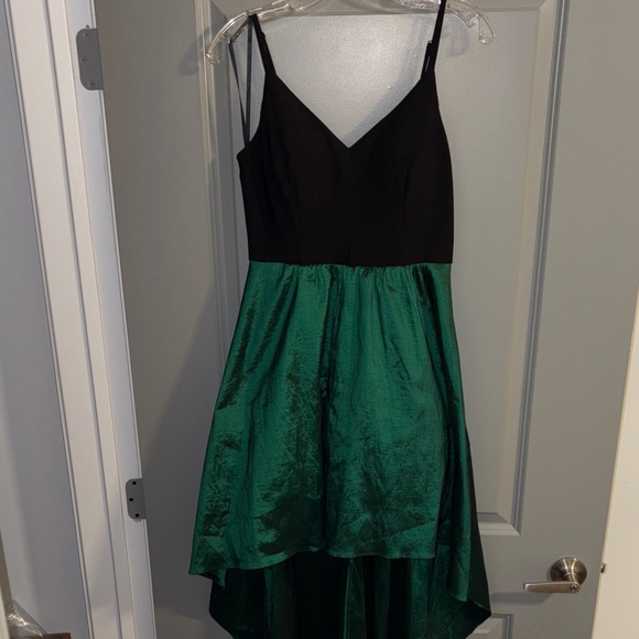 Betsy & Adam Black and Green Dress - Picture 1 of 3